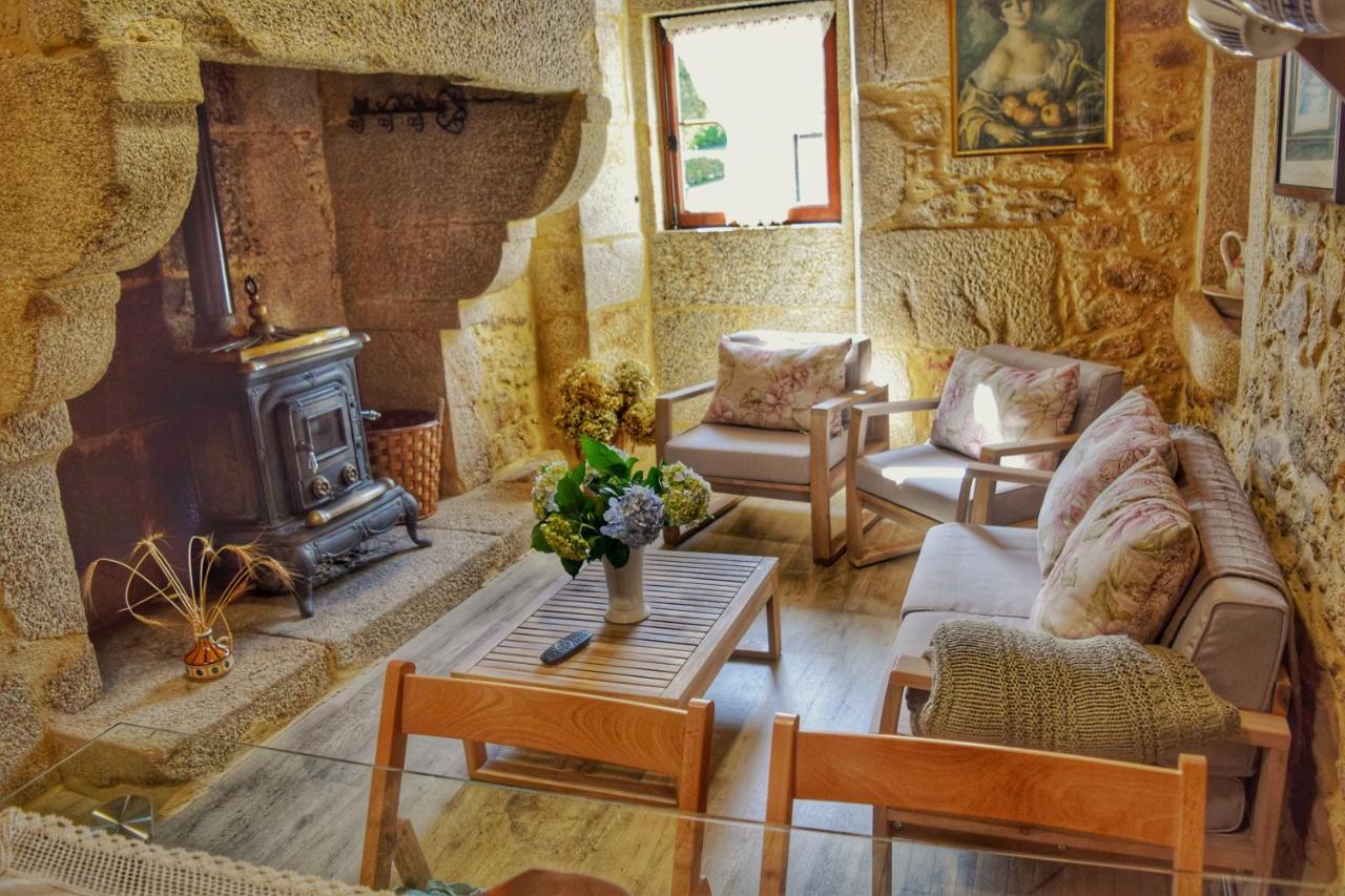 Casa Dos Amos En Costa Da Morte. A Coruna ポンテセソ エクステリア 写真