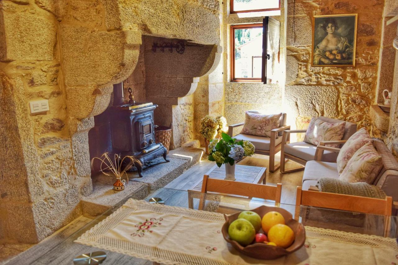 Casa Dos Amos En Costa Da Morte. A Coruna ポンテセソ エクステリア 写真